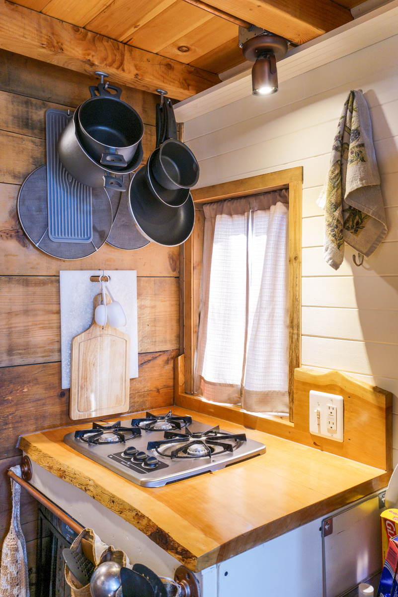 Tiny-House-Interior-7