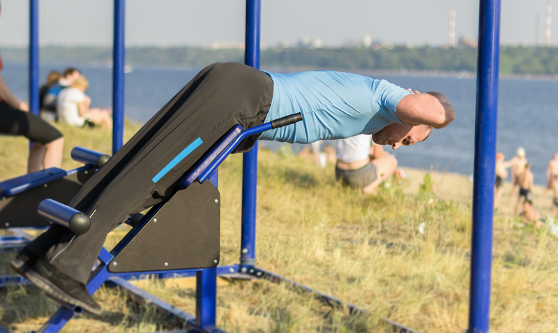 fitness equipment crunches